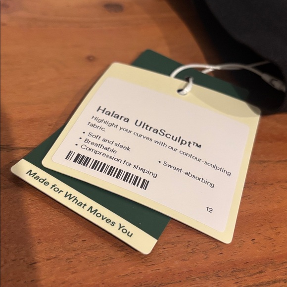 HALARA UltraSculpt Black Leggings - Picture 6 of 7